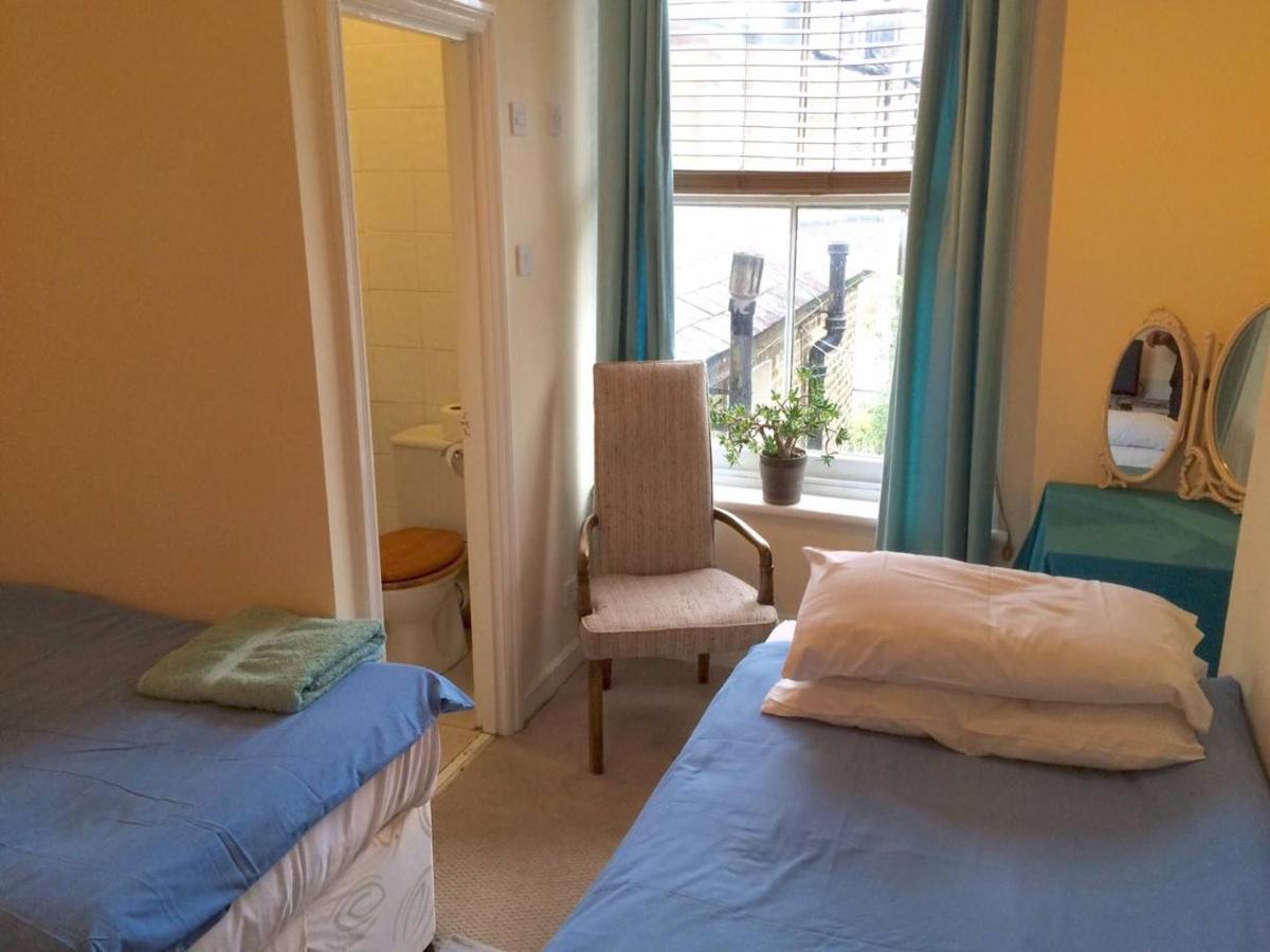 Bed and Breakfast Victoria Dwellings London Exterior foto